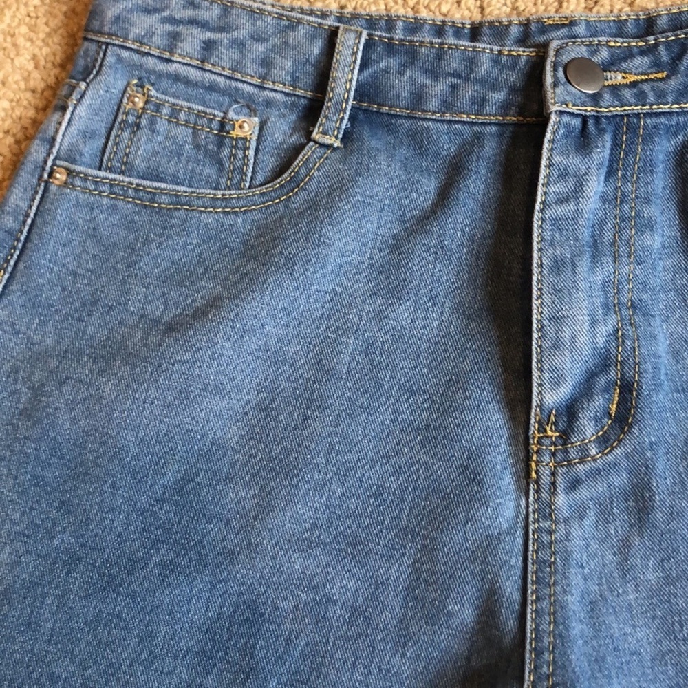 High Rise Denim Shorts - Picture 4 of 6